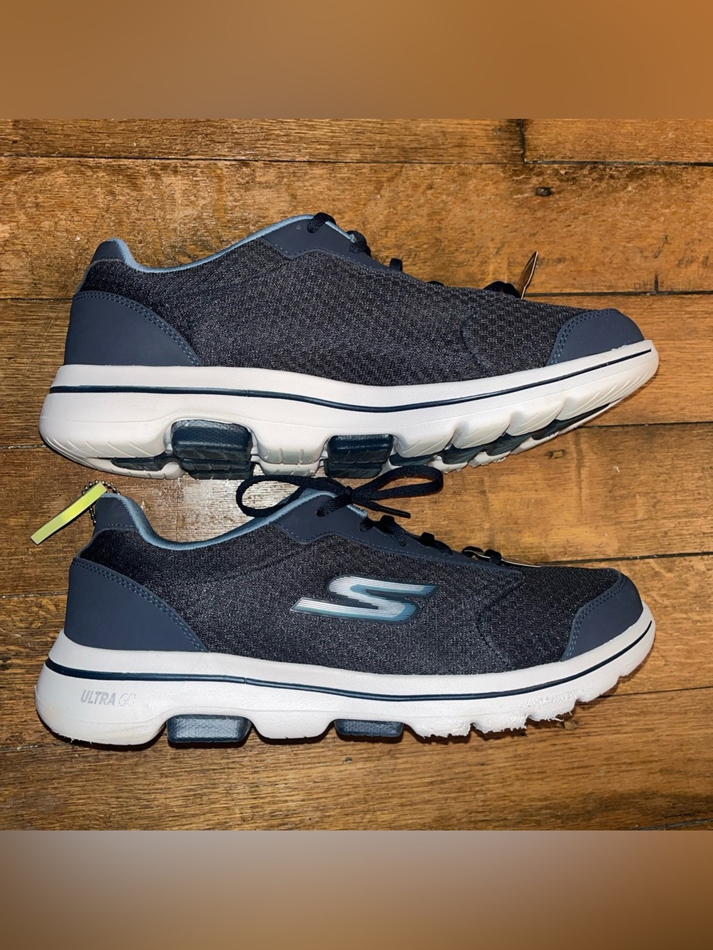 Skechers Go Walk Navy Blue & White Men’s Sneakers Sz 12 Shoes